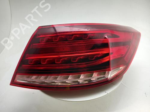 right-taillight-mercedes-benz-e-class-coupe-c207-2009-2010-2011-2012-2013-2014-2015-2016-40305396 main image
