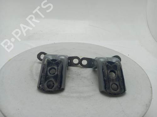 hingedoor-check-strap-nissan-juke-f16_-2019-40316863 main image