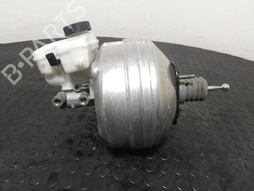 brake-master-cylinder-bmw-3-g20-g80-g28-2018-40342241 main image