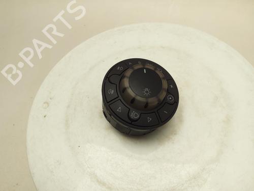 Used Headlight switch Headlight switch VAUXHALL CORSA Mk III (D) (S07) 1.6 VXR (L08) (192 hp) 40346540 40346540
