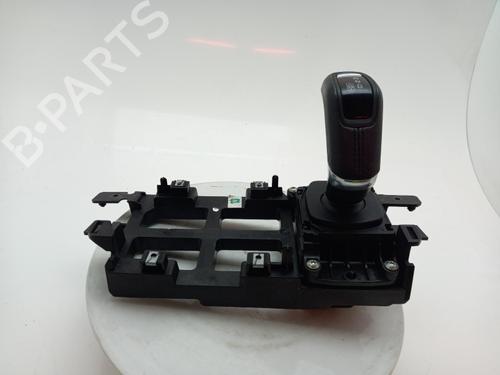 Used Gear lever Gear lever LAND ROVER DEFENDER Station Wagon (L663) P400e Hybrid 4x4 (404 hp) 40342106 40342106