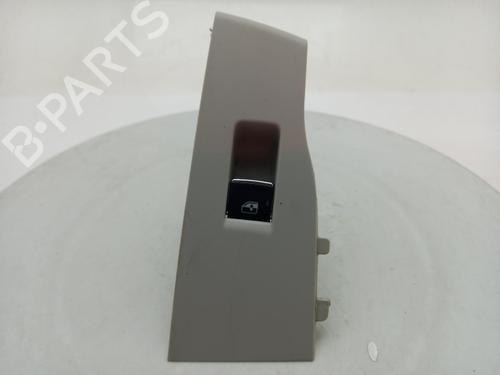 switch-vw-polo-vi-aw1-bz1-ae1-2017-40300737 main image