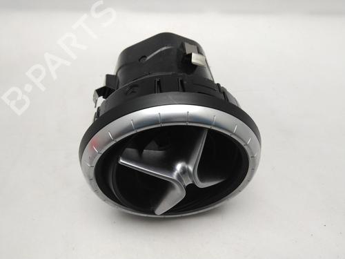 air-vent-mercedes-benz-cla-coupe-c117-2013-2014-2015-2016-2017-2018-2019-40344860 main image