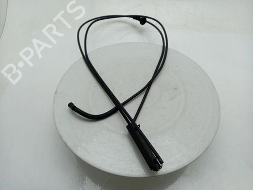Used Hood lock Hood lock BMW 1 Convertible (E88) 125 i (218 hp) 40463709 40463709