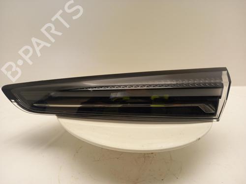 Used Right taillight Right taillight RENAULT CAPTUR II (HF_) E-TECH 160 (160 hp) 40304822 40304822