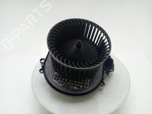Used Heater blower motor Heater blower motor BMW 2 Convertible (F23) M 240 i (340 hp) 40324589 40324589