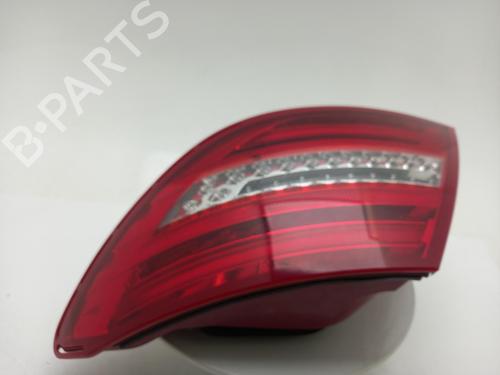right-taillight-mercedes-benz-c-class-w204-2007-2008-2009-2010-2011-2012-2013-2014-2015-40302372 main image