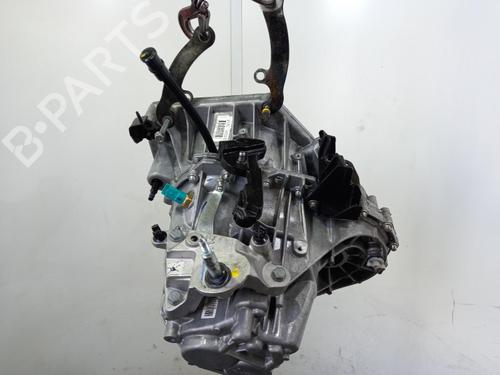 gearbox-nissan-juke-f16_-2019-40312874 main image