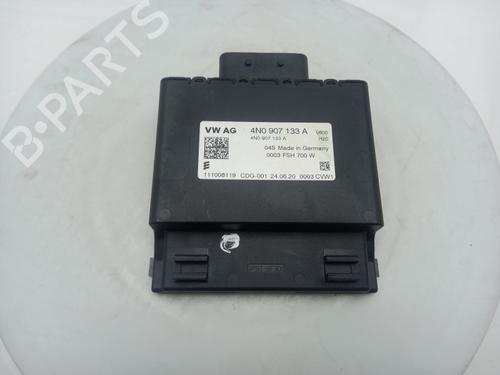Used Engine control unit (ECU) Engine control unit (ECU) PORSCHE CAYENNE (9YA) 4.0 Turbo AWD (9YACF1) (550 hp) 40329450 40329450