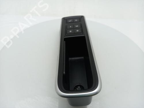 switch-jaguar-xf-ii-x260-2015-40313558 main image