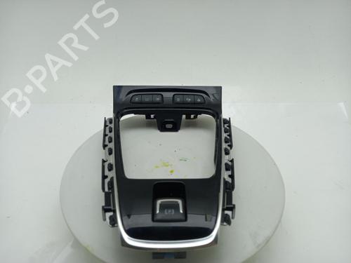 Used Switch Switch VAUXHALL GRANDLAND X / GRANDLAND (A18) 1.2 Turbo (75) (131 hp) 40315686 40315686