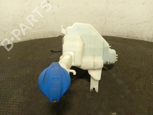 windscreen-washer-tank-kia-ceed-sportswagon-jd-2012-2013-2014-2015-2016-2017-2018-40486935 main image