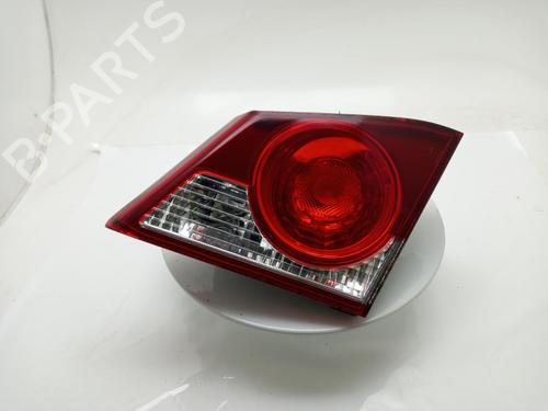 Used Right taillight Right taillight HONDA CIVIC VIII Saloon (FD, FA) 1.3 IMA (FD3) (116 hp) 40339110 40339110