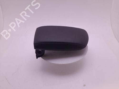 Used Armrest / Center console Armrest / Center console BMW 1 (F20) 116 d (116 hp) 40315300 40315300