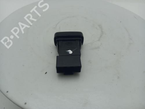 Used Switch Switch NISSAN PRIMERA Hatchback (P10) 2.0 (150 hp) 40310314 40310314