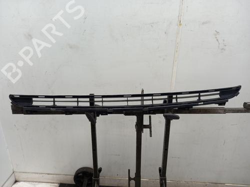 grille-toyota-c-hr-_x1_-2016-40311744 main image