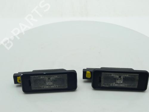 Used Licence plate light Licence plate light PEUGEOT 2008 I (CU_) 1.2 VTi (82 hp) 40323614 40323614