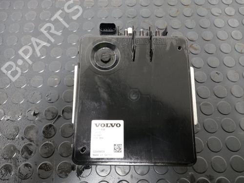 Used Inverter/Converter Inverter/Converter VOLVO XC60 II (246) B4 Mild-Hybrid AWD (197 hp) 40337568 40337568