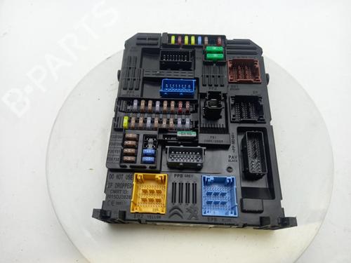 engine-control-unit-ecu-vauxhall-corsa-mk-v-f-2019-40306553 main image