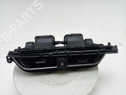 air-vent-toyota-c-hr-_x1_-2016-40311798 main image