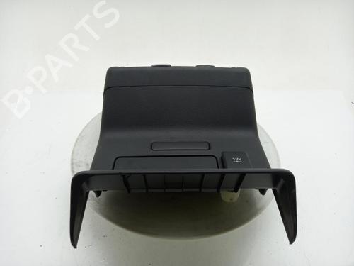 air-vent-land-rover-range-rover-velar-l560-2017-40303510 main image