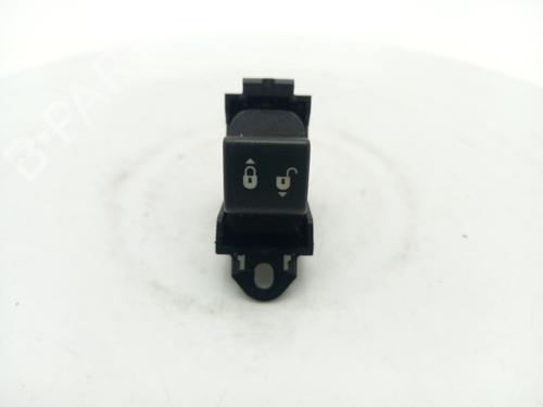 Used Switch Switch ASTON MARTIN VANTAGE Volante 4.7 V8 (426 hp) 40341634 40341634
