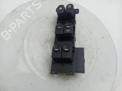 Used Switch Switch HYUNDAI i30 (FD) 1.4 (109 hp) 40318309 40318309