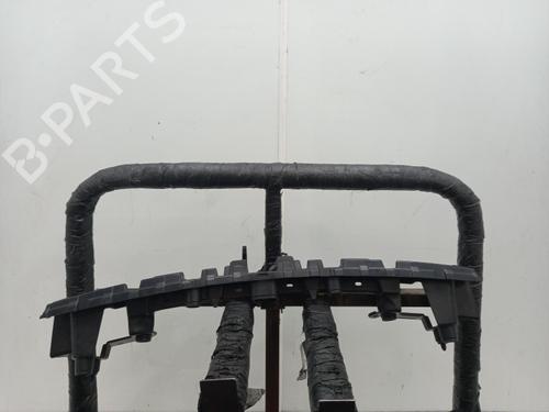rear-bumper-bracket-land-rover-range-rover-evoque-l551-2018-40333158 main image