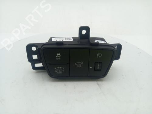 switch-hyundai-tucson-nx4e-nx4a-2020-40309942 main image