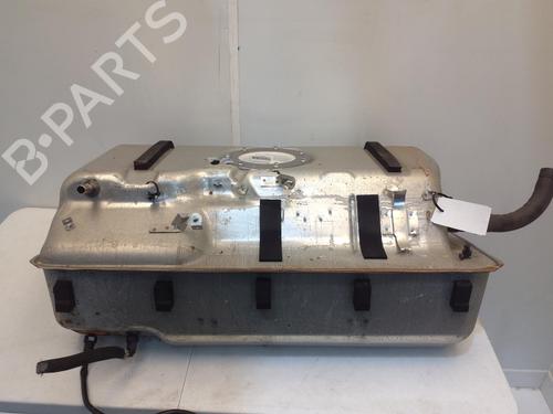 fuel-tank-aston-martin-db9-vantage-2004-2005-2006-2007-2008-2009-2010-2011-2012-2013-2014-2015-2016-40343658 main image