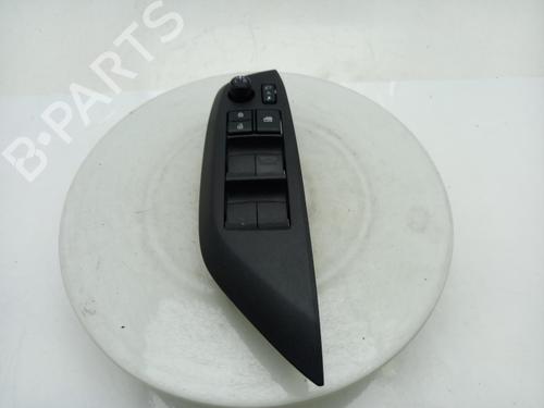 switch-toyota-yaris-_p21_-_pa1_-_ph1_-2020-40308447 main image