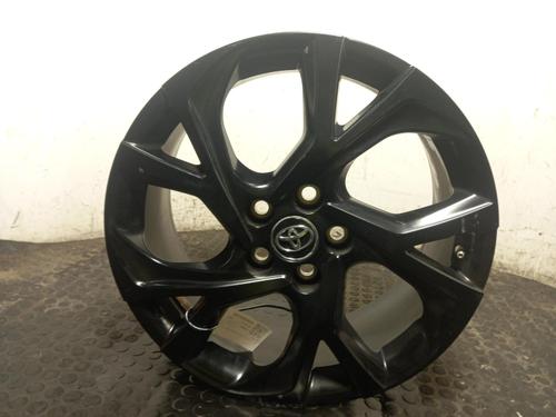 rim-toyota-c-hr-_x1_-2016-40302703 main image