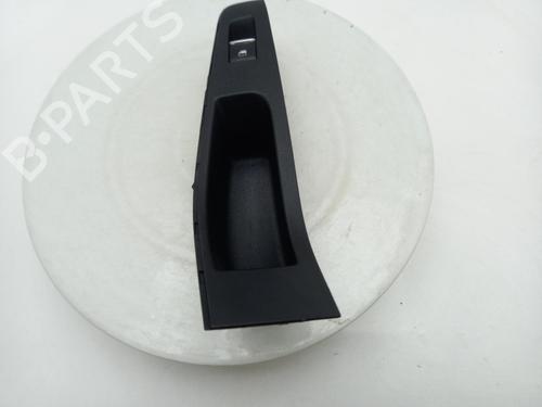 switch-ford-fiesta-vii-hj-hf-2017-40299827 main image