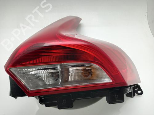 Used Right taillight Right taillight VOLVO V40 Hatchback (525) T3 (152 hp) 40330497 40330497