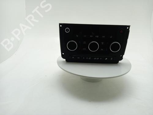 climate-control-land-rover-discovery-sport-l550-2014-40337056 main image