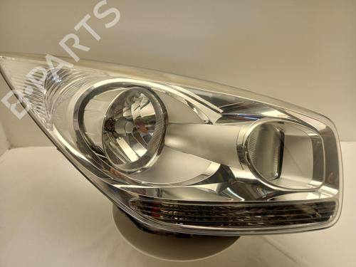 right-headlight-kia-venga-yn-2010-2011-2012-2013-2014-2015-2016-2017-2018-2019-40299919 main image