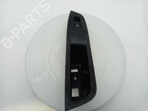 switch-mg-mg-zs-suv-azs1-2017-40520689 main image