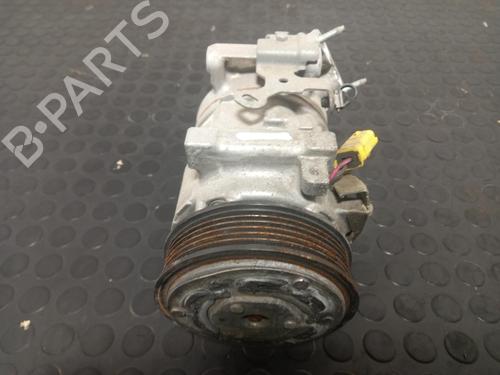 turbochargersupercharger-vauxhall-crossland-x-crossland-p17-2017-40307240 main image
