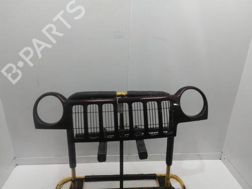 Used Grille Grille JEEP CHEROKEE (KJ) 2.5 CRD 4x4 (143 hp) 40339937 40339937