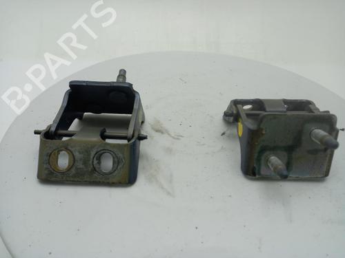 hingedoor-check-strap-ford-fiesta-vii-van-2018-40320171 main image