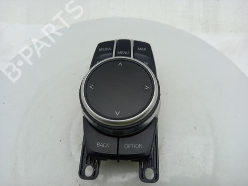 switch-bmw-5-g30-f90-2016-40318177 main image