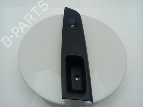 switch-vauxhall-corsa-mk-v-f-2019-40329363 main image
