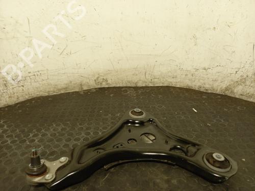 Used Right front suspension arm Right front suspension arm FORD CAPRI (CX740L) EV 4x4 (340 hp) 40463803 40463803
