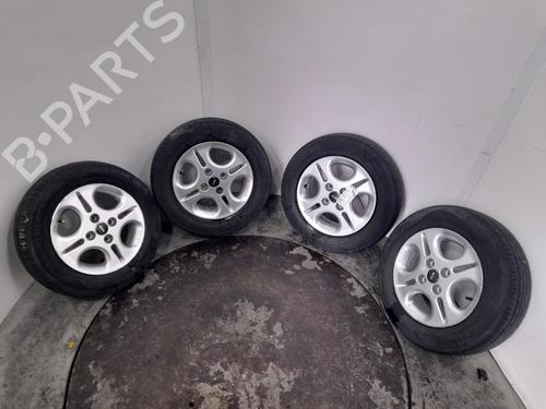 Used Wheel set Wheel set TOYOTA STARLET (_P9_) 1.3 (EP91_, EP91R) (75 hp) 40308644 40308644