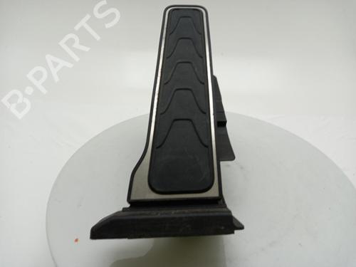 Used Pedal Pedal ASTON MARTIN DBX 4.0 (551 hp) 40341787 40341787