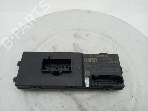engine-control-unit-ecu-audi-q2-gab-gag-2016-40306291 main image