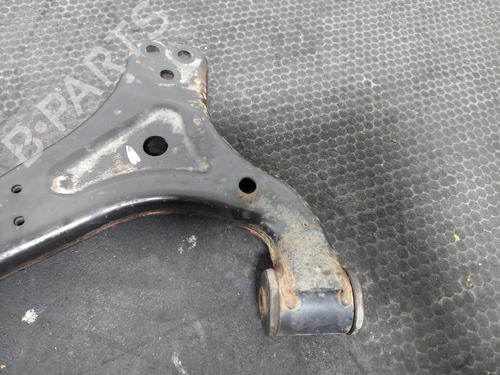 Right front suspension arm MG MG HS (AS23) 1.5 EHS Hybrid (CSA6463) | BP40313418M13 - Image 3