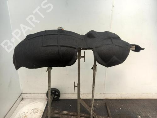 wheel-arch-nissan-leaf-ze1-2017-40316430 main image
