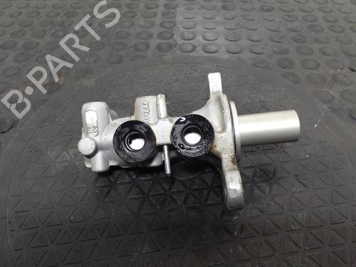 Used Brake master cylinder Brake master cylinder PEUGEOT 208 II (UB_, UP_, UW_, UJ_) e-208 (136 hp) 40344079 40344079