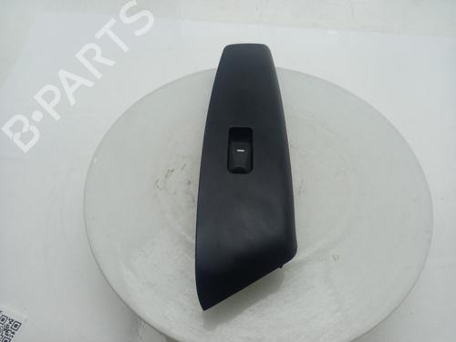 Used Switch Switch HYUNDAI ix35 (LM, EL, ELH) 2.0 CRDi 4WD (136 hp) 40303707 40303707